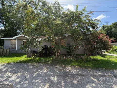 2502 2nd AVE