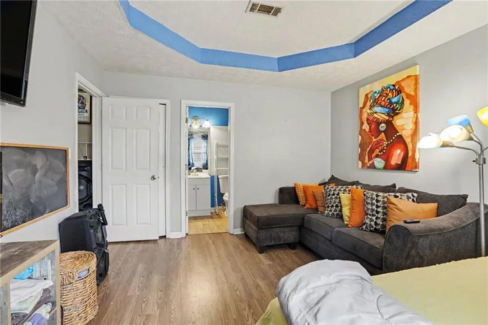 2805 Robinson Wood Drive Riverdale, GA 30296