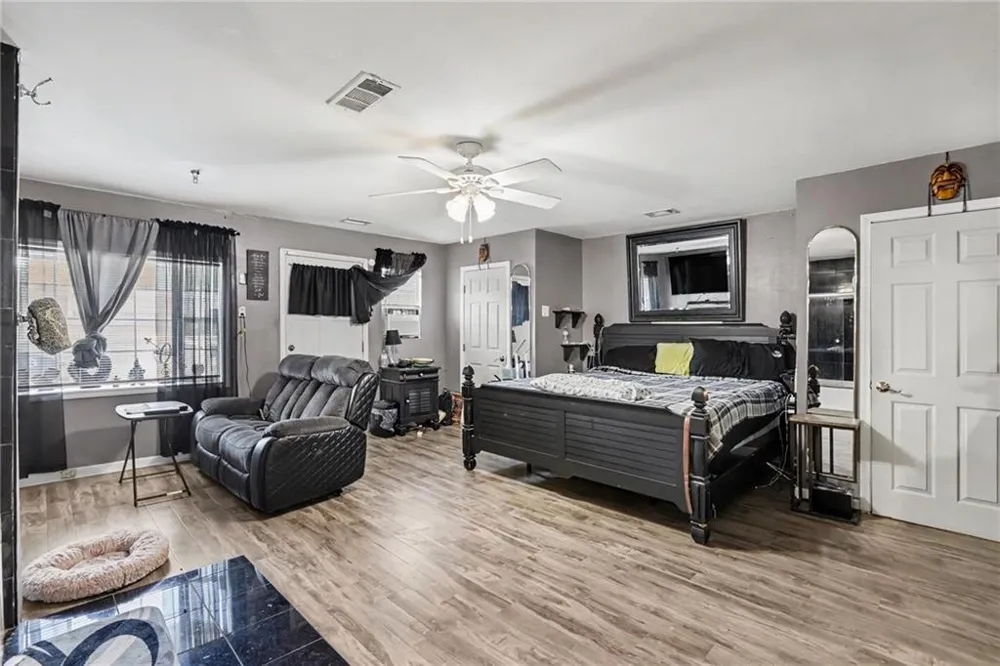 2805 Robinson Wood Drive Riverdale, GA 30296