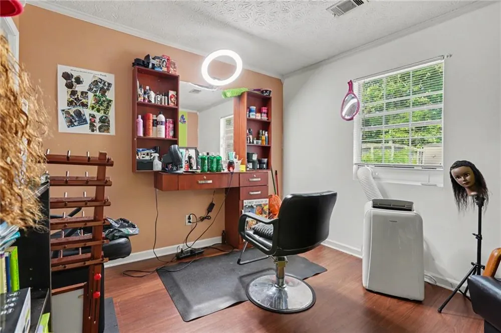 2805 Robinson Wood Drive Riverdale, GA 30296