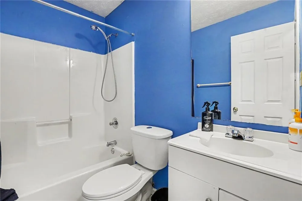 2805 Robinson Wood Drive Riverdale, GA 30296