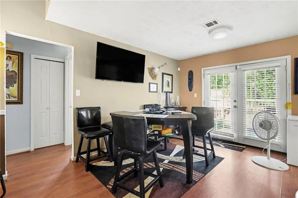 2805 Robinson Wood Drive Riverdale, GA 30296