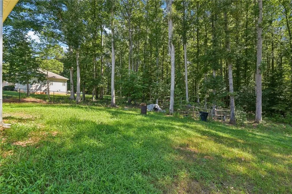 512 Clinton Drive Temple, GA 30179