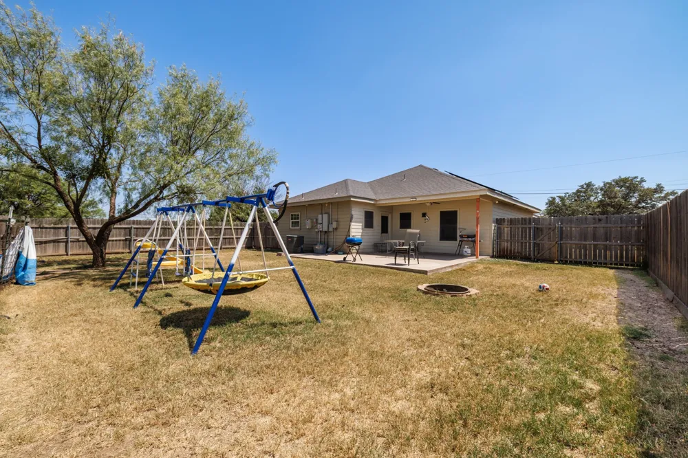 1806 S 5th Merkel, TX 79536