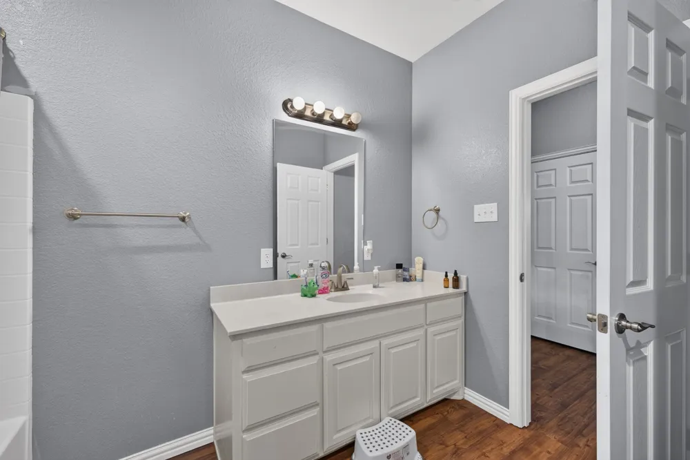1806 S 5th Merkel, TX 79536