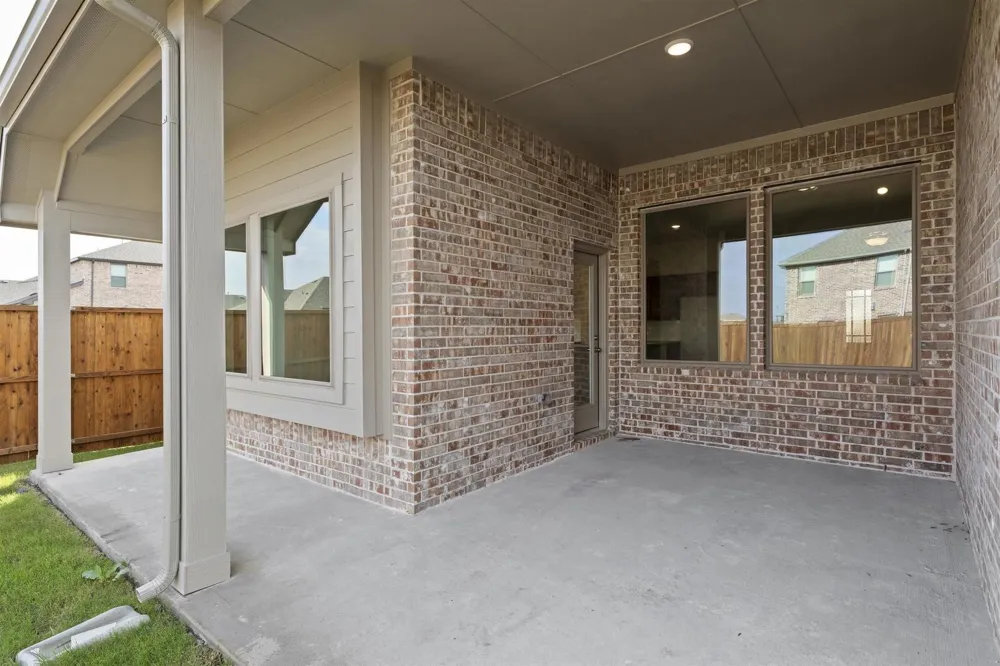 3515 Honeysuckle Hollow Melissa, TX 75454