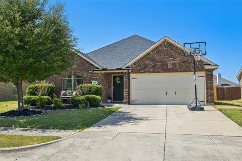 702 Sendero Drive
