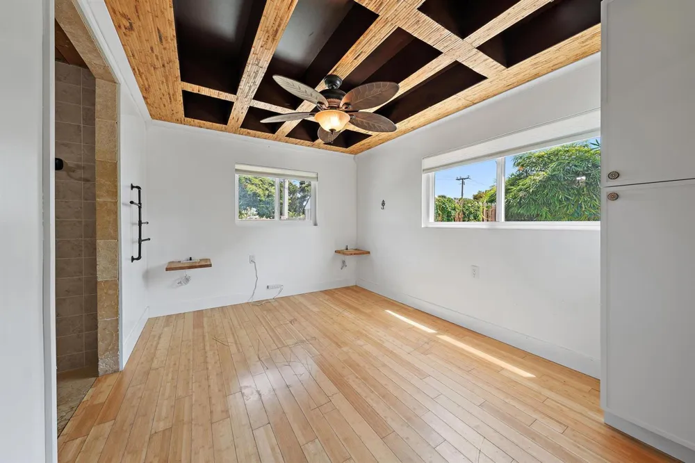 1 WINDSOR ROAD W Jupiter, FL 33469