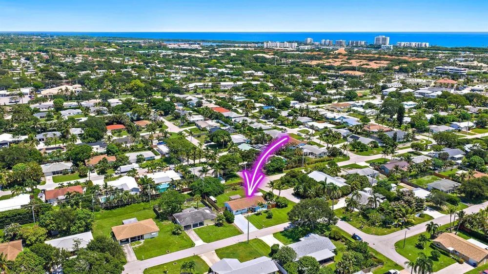 1 WINDSOR ROAD W Jupiter, FL 33469