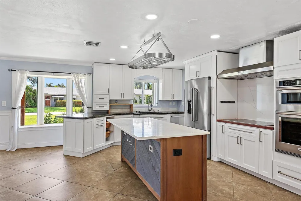 1 WINDSOR ROAD W Jupiter, FL 33469