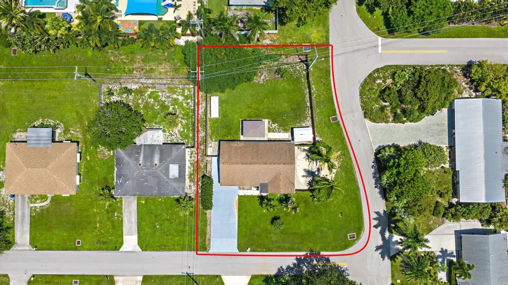 1 WINDSOR ROAD W Jupiter, FL 33469