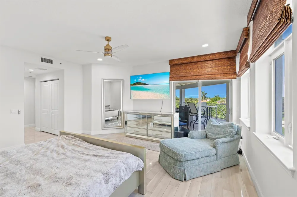 309 E OCEAN AVENUE #304 Lantana, FL 33462