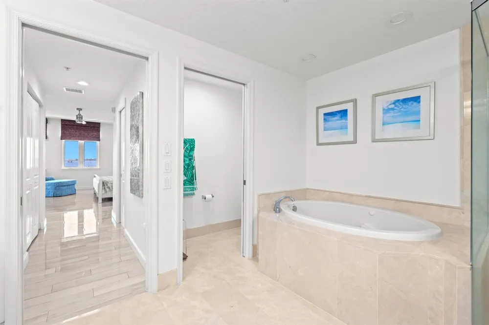 309 E OCEAN AVENUE #304 Lantana, FL 33462