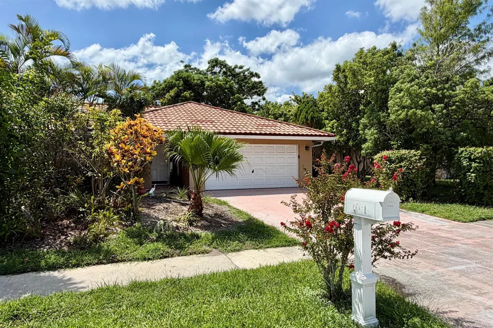 7160 NW 4TH AVENUE Boca Raton, FL 33487