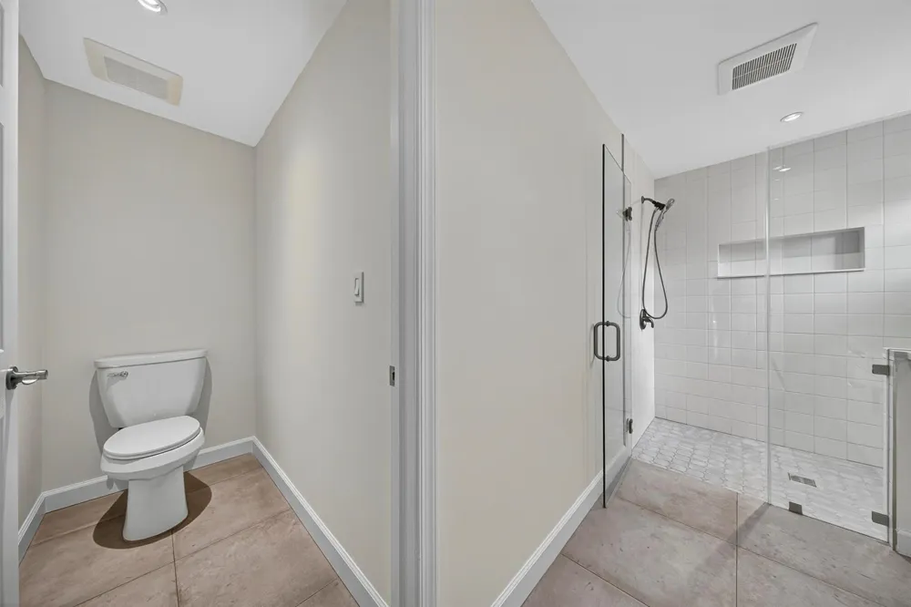 410 NE 34TH STREET Oakland Park, FL 33334