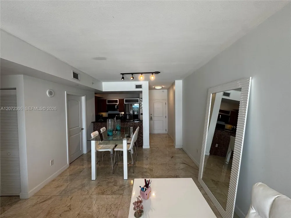 7350 SW 89th St #1809S Miami, FL 33156