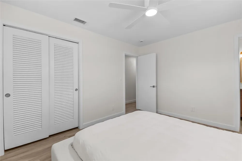 908 LIGHTHOUSE DRIVE North Palm Beach, FL 33408