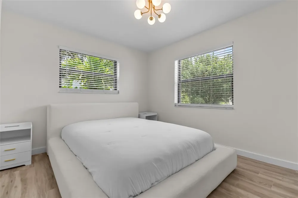 908 LIGHTHOUSE DRIVE North Palm Beach, FL 33408