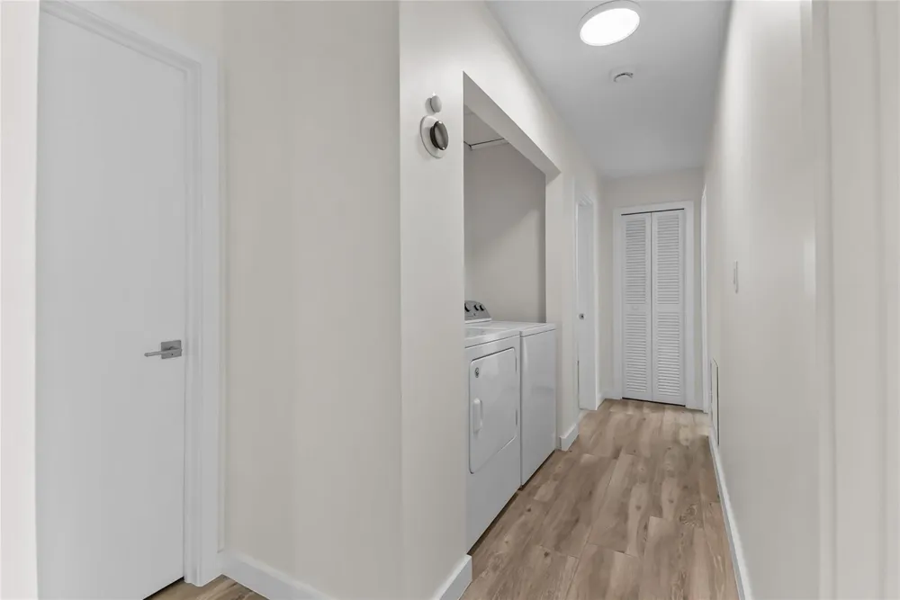 908 LIGHTHOUSE DRIVE North Palm Beach, FL 33408