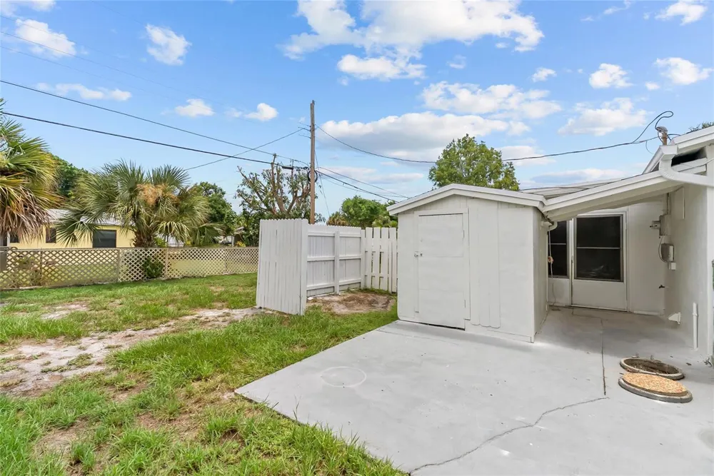 908 LIGHTHOUSE DRIVE North Palm Beach, FL 33408
