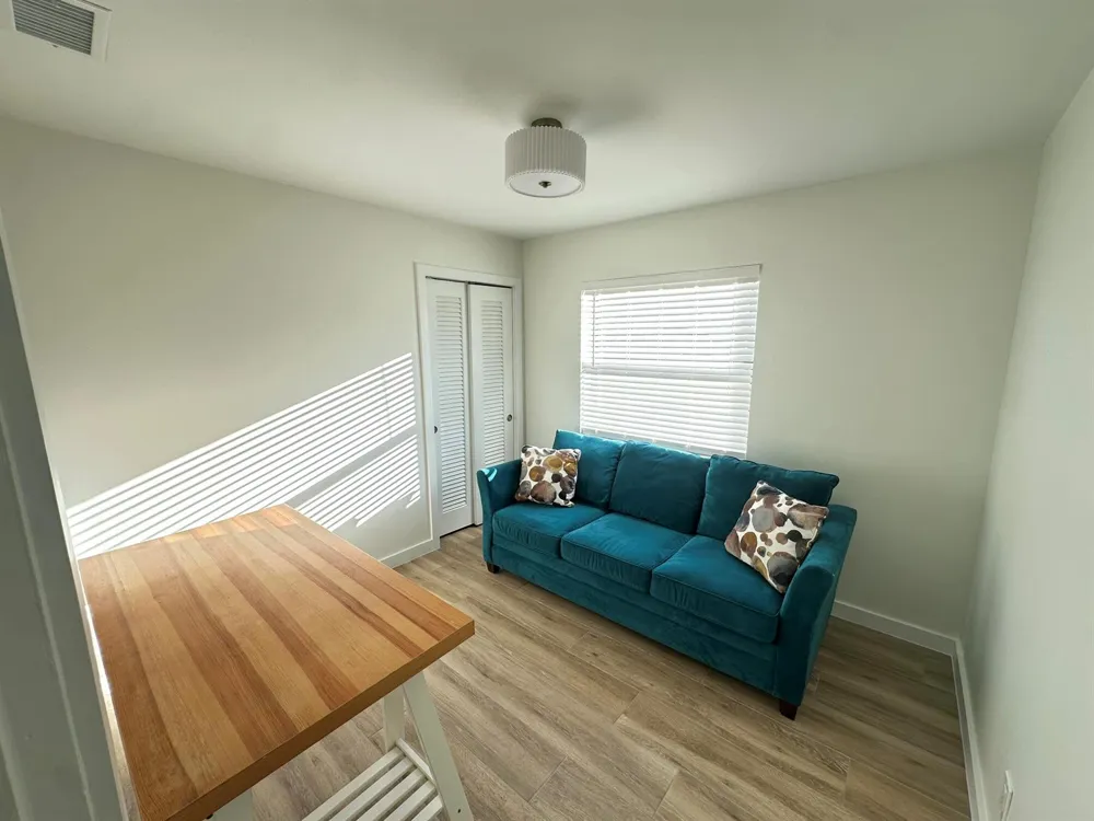 908 LIGHTHOUSE DRIVE North Palm Beach, FL 33408