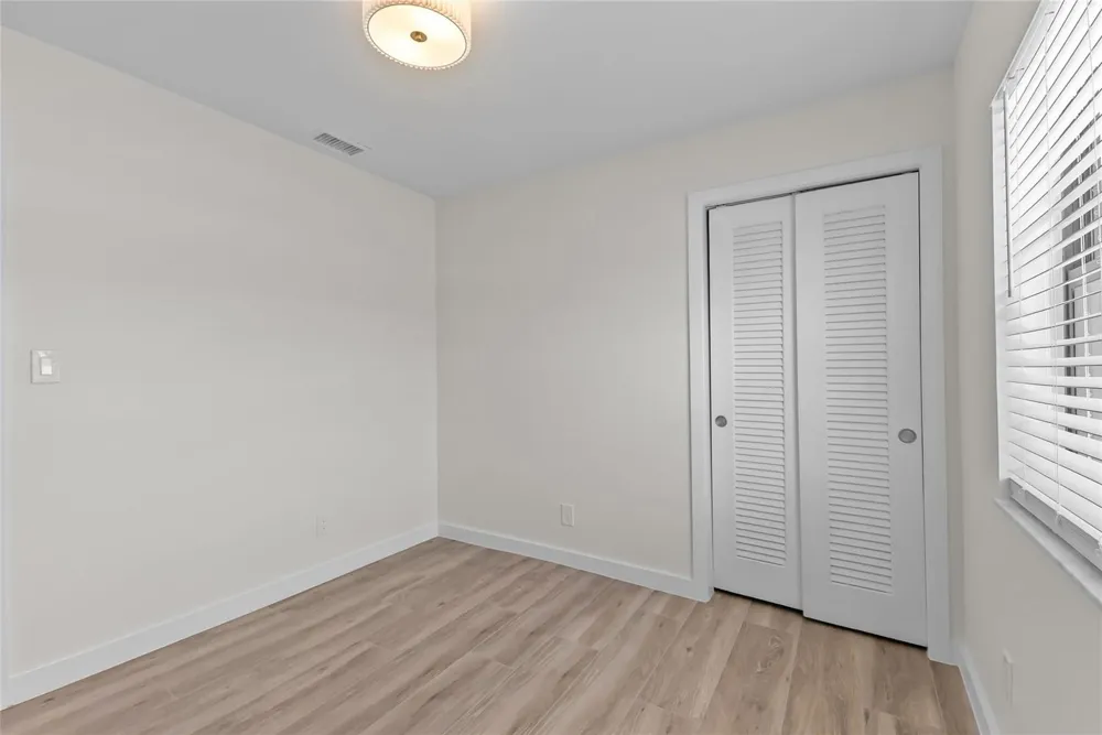 908 LIGHTHOUSE DRIVE North Palm Beach, FL 33408