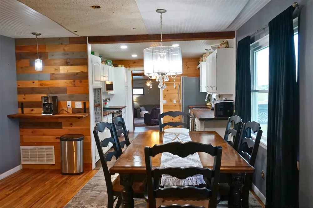 4082 374 ROAD Atwood, OK 74827