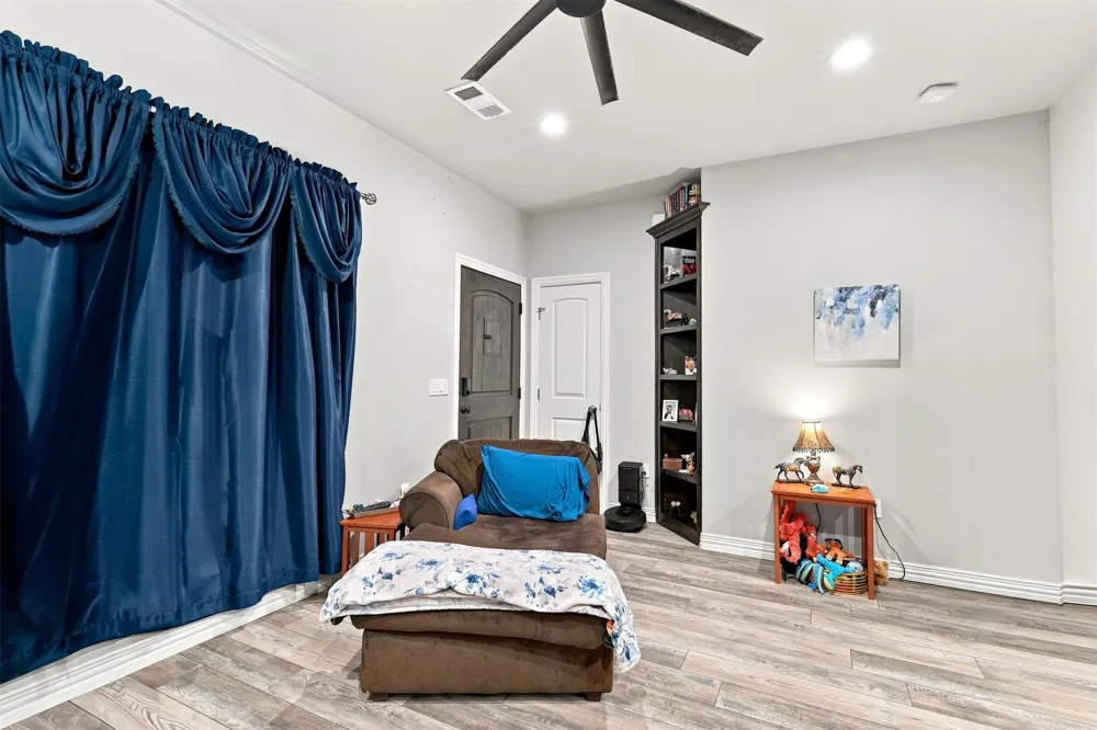 140 Conner Calera, OK 74730