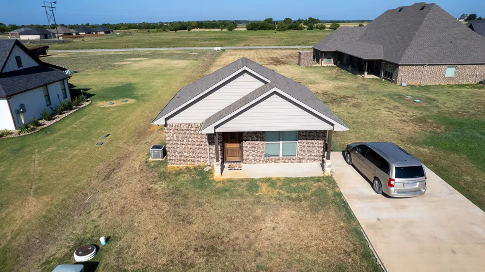 140 Conner Calera, OK 74730