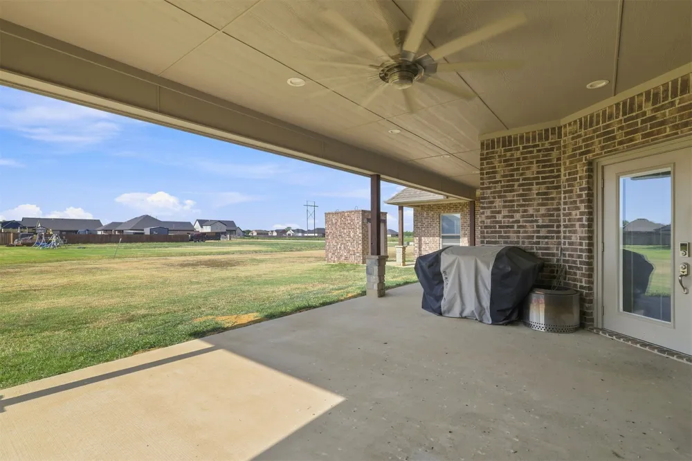 140 Conner Calera, OK 74730