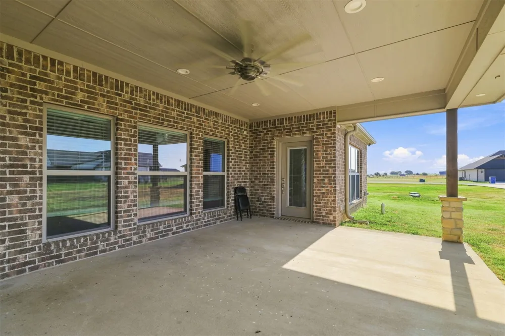 140 Conner Calera, OK 74730