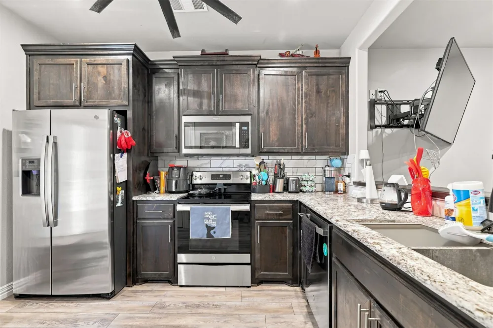 140 Conner Calera, OK 74730