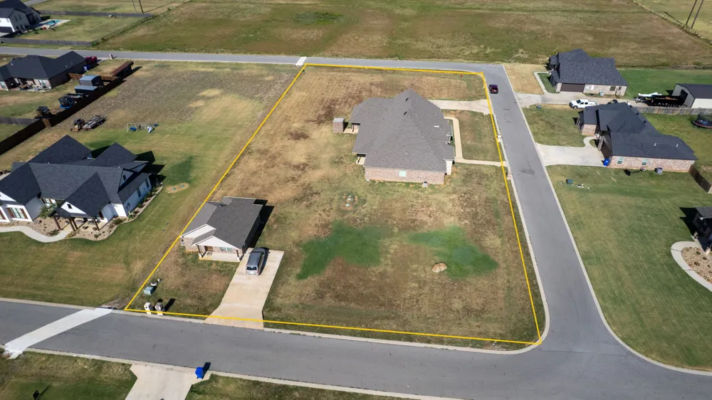 140 Conner Calera, OK 74730