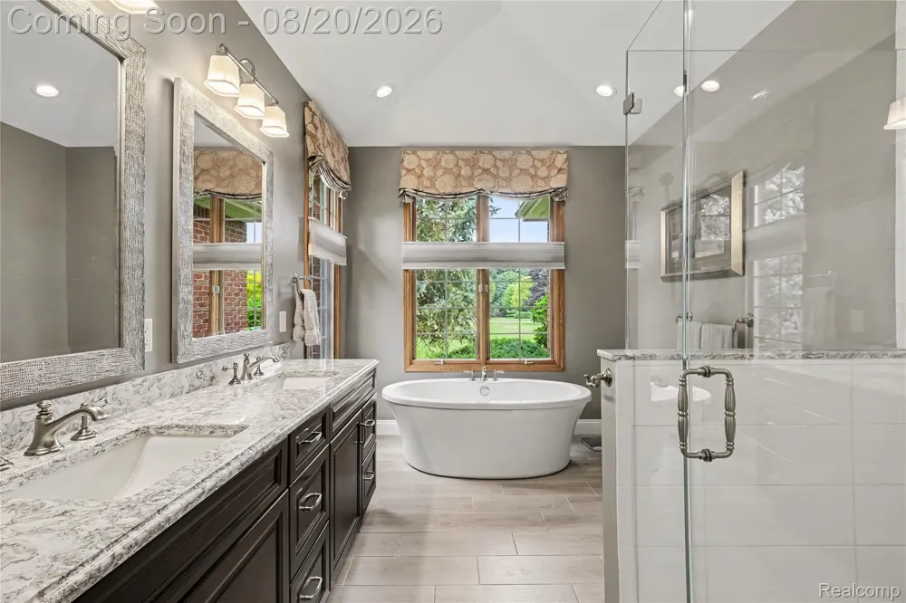 4678 Edinburgh Drive Genoa Township, MI 48843