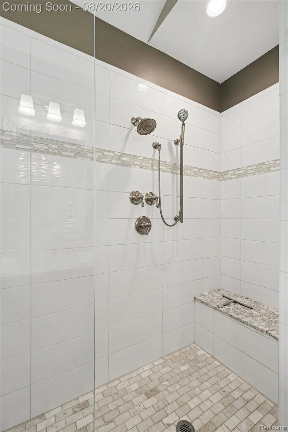 4678 Edinburgh Drive Genoa Township, MI 48843