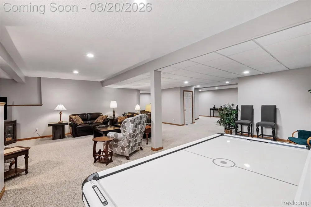 4678 Edinburgh Drive Genoa Township, MI 48843