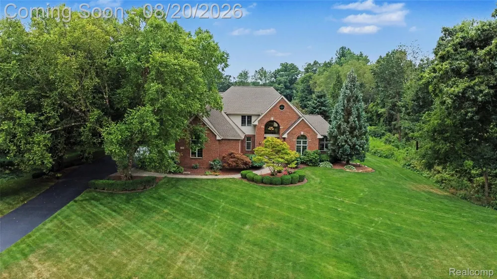 4678 Edinburgh Drive Genoa Township, MI 48843
