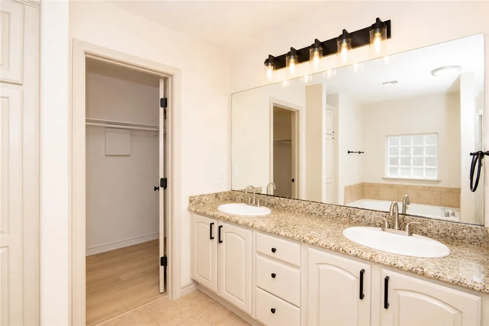10302 Hill Country Corpus Christi, TX 78410
