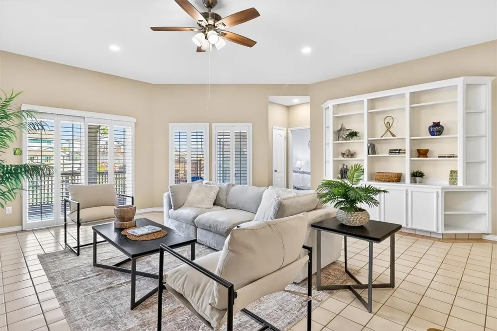 15222 Isla Pinta Court Corpus Christi, TX 78418