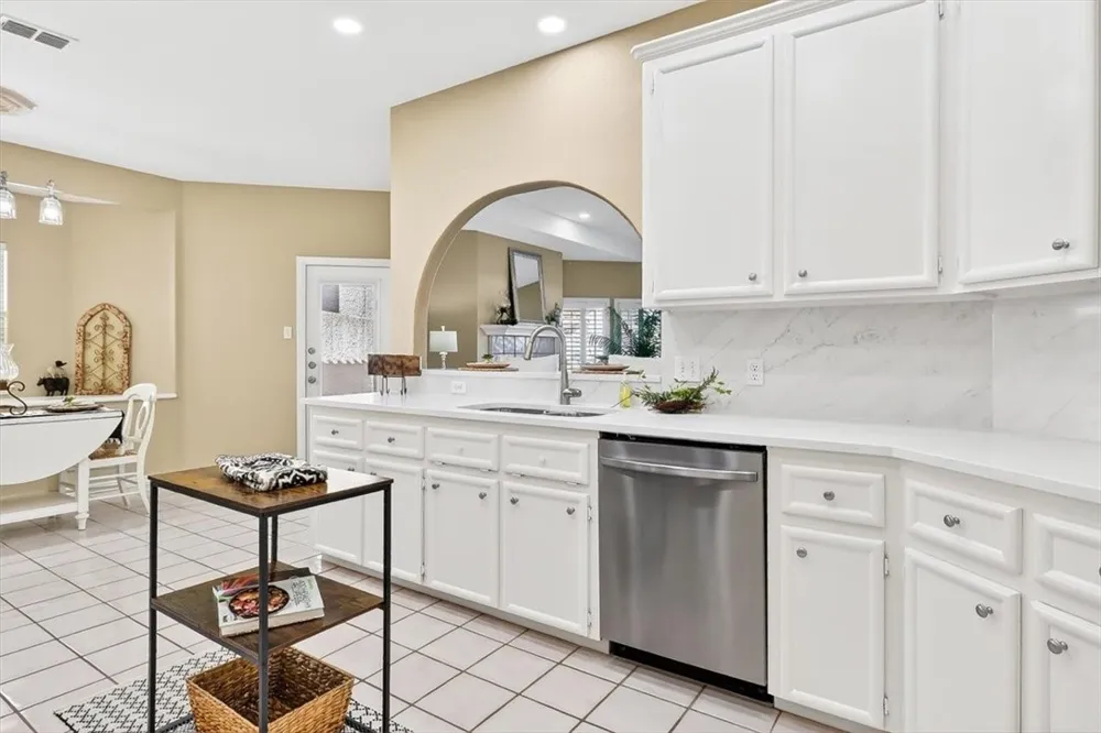 15222 Isla Pinta Court Corpus Christi, TX 78418