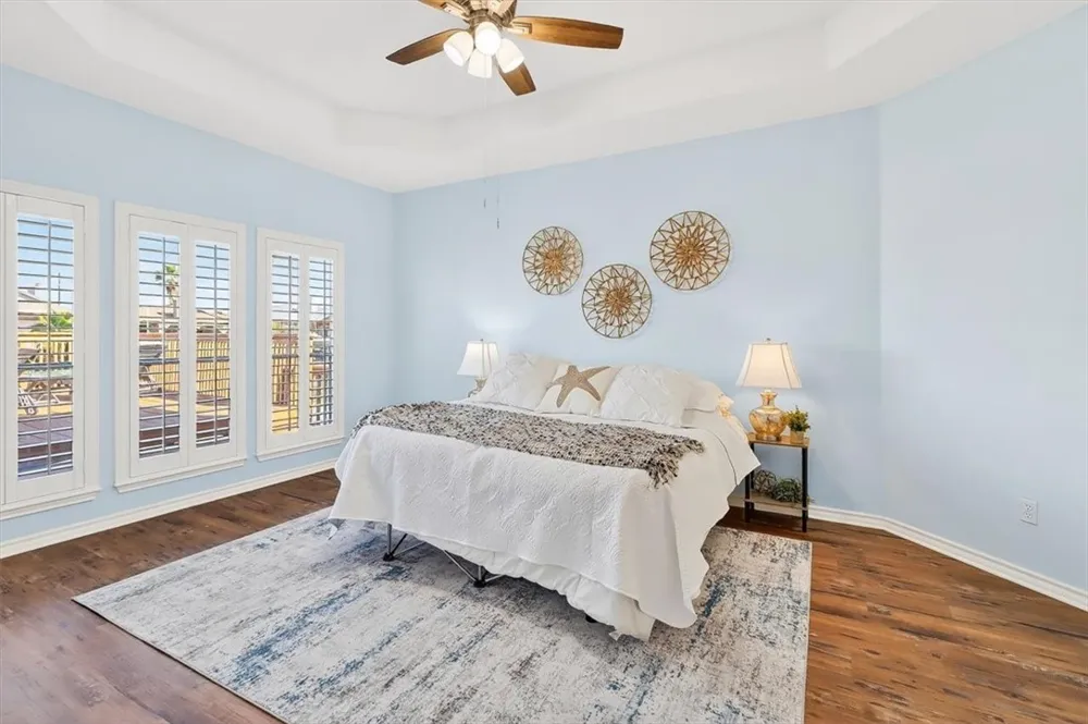 15222 Isla Pinta Court Corpus Christi, TX 78418