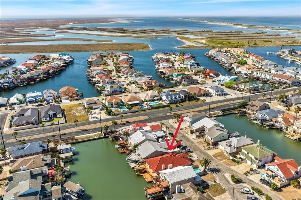 15222 Isla Pinta Court Corpus Christi, TX 78418