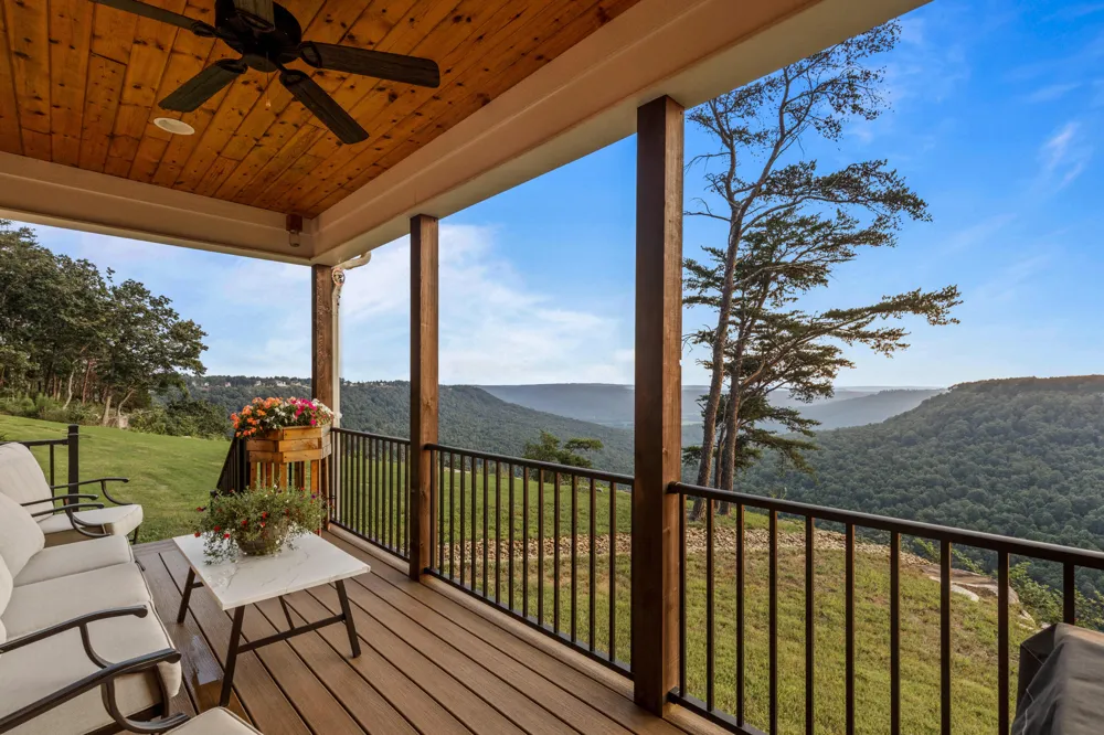 3745 Raulston Falls Road Jasper, TN 37347