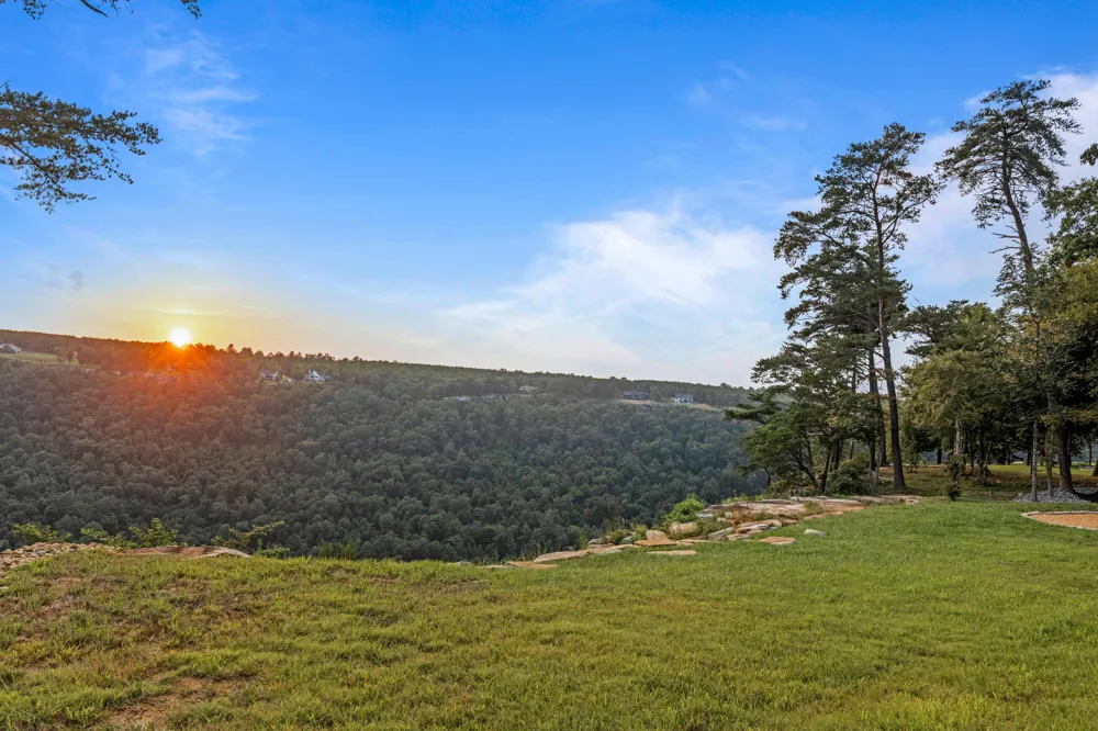 3745 Raulston Falls Road Jasper, TN 37347