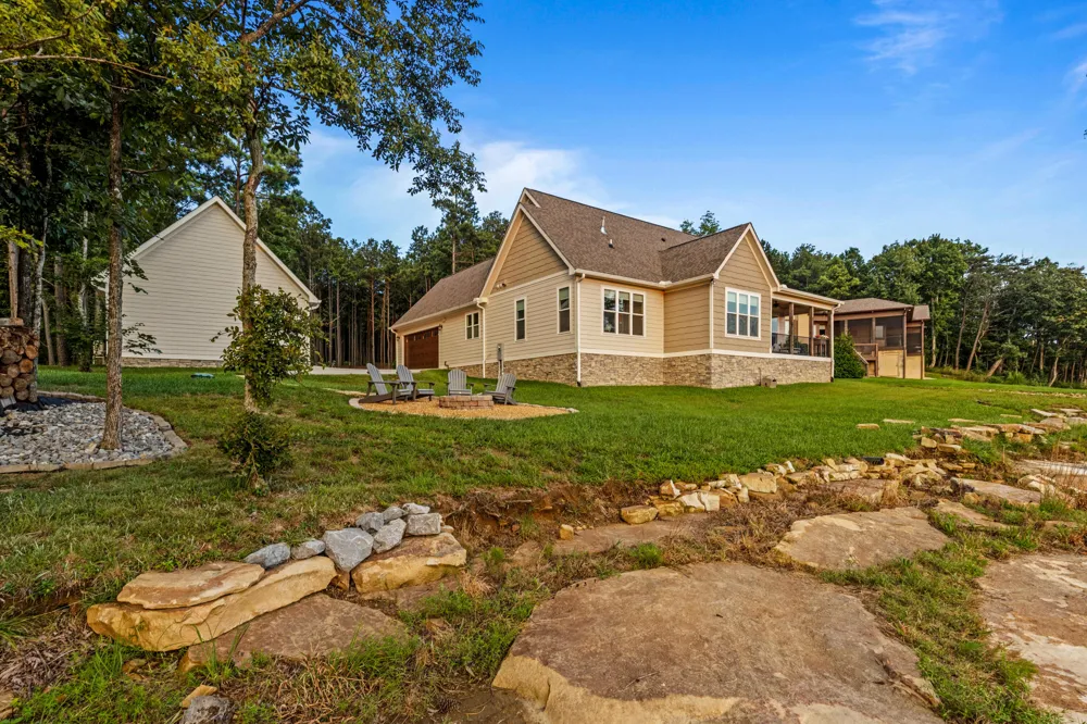 3745 Raulston Falls Road Jasper, TN 37347