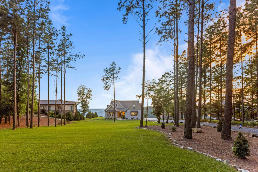3745 Raulston Falls Road Jasper, TN 37347