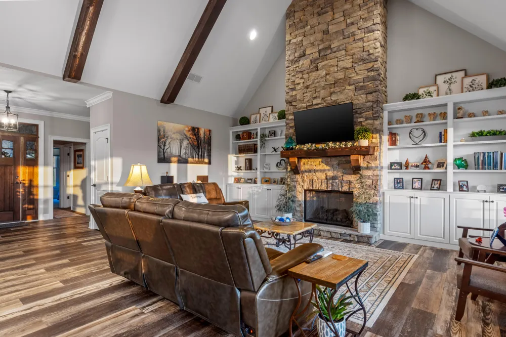 3745 Raulston Falls Road Jasper, TN 37347