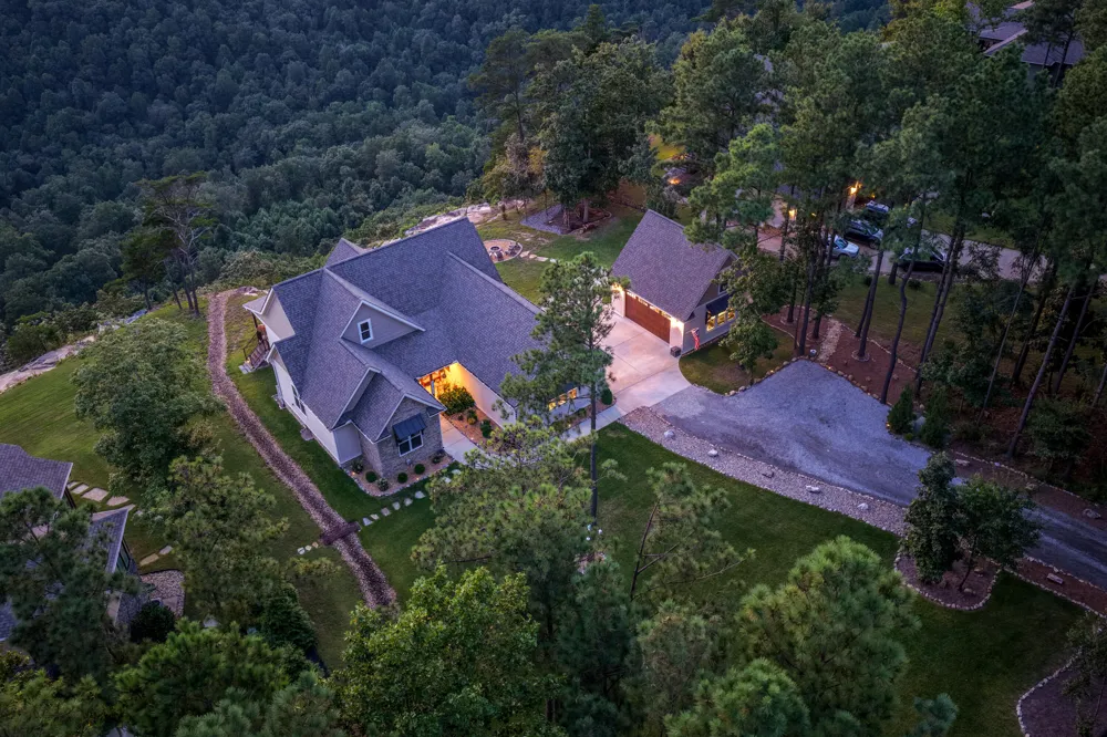 3745 Raulston Falls Road Jasper, TN 37347