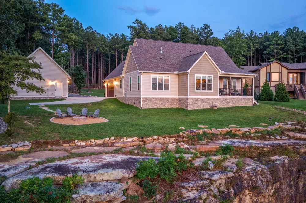 3745 Raulston Falls Road Jasper, TN 37347