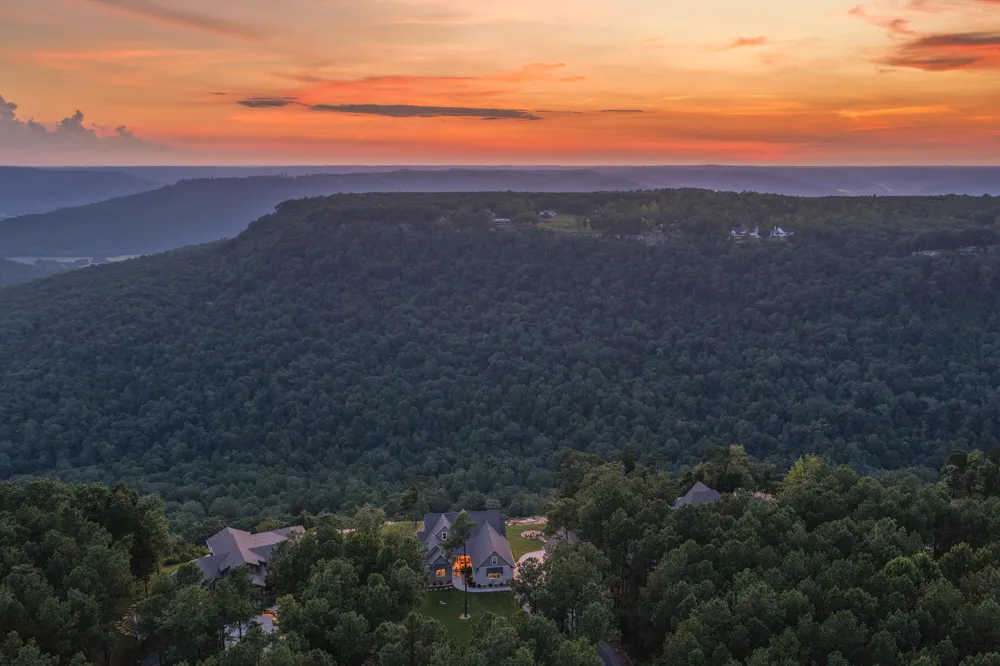 3745 Raulston Falls Road Jasper, TN 37347